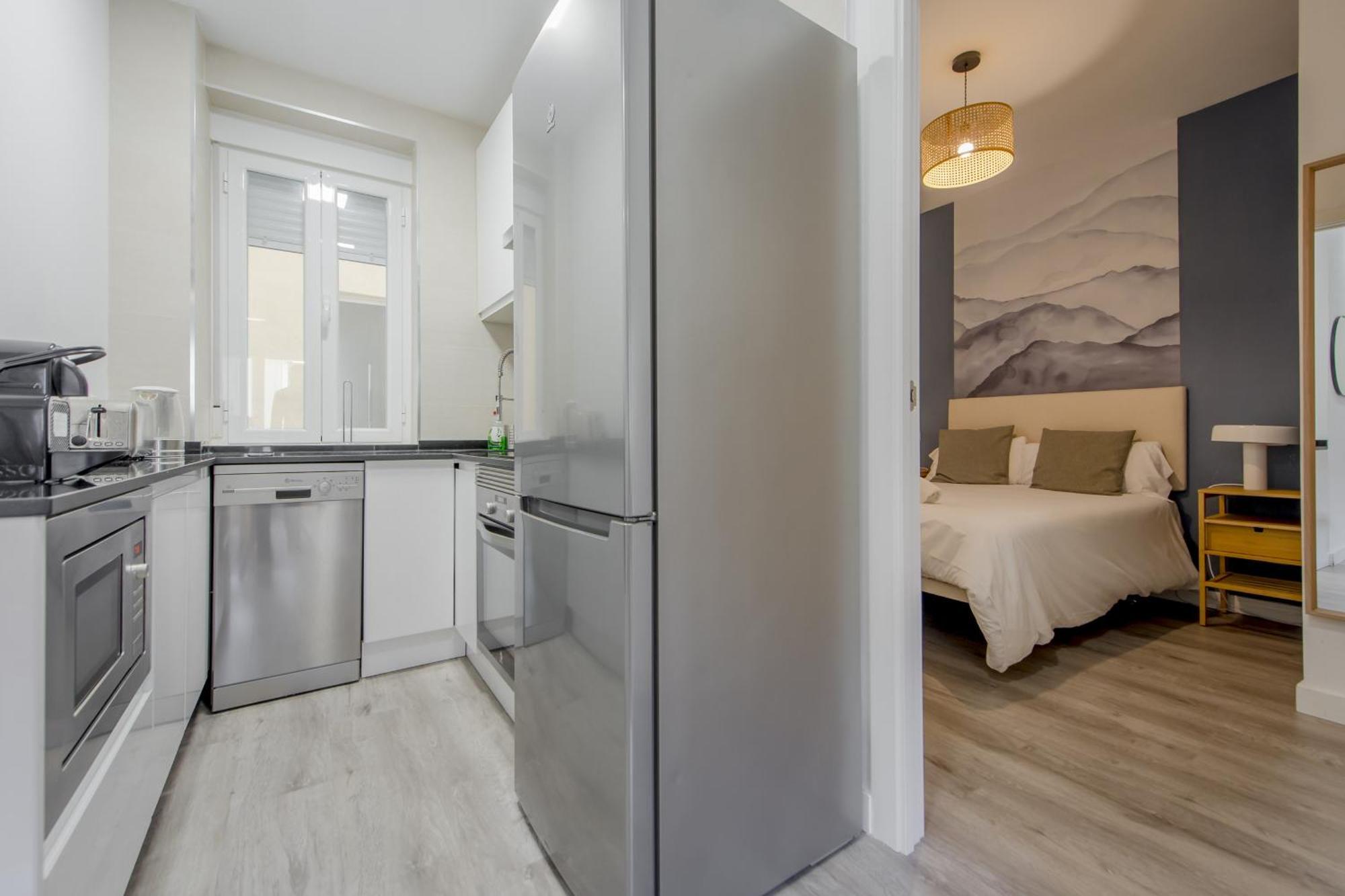 Genial Apartamento En La Latina-Centro De Мадрид Екстер'єр фото